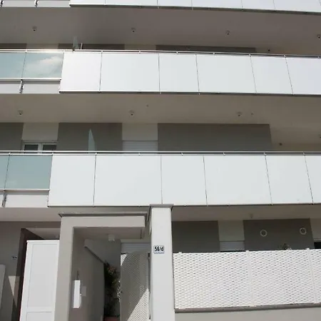 Casa Sprint Apartment San Benedetto del Tronto Exterior photo